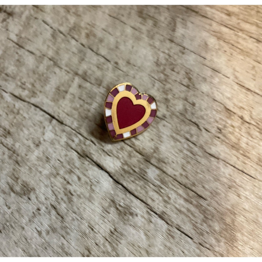 Valley Casting Pink Enamel Heart Lapel Pin Hat Pinback Gold Tone Gold Pink Red